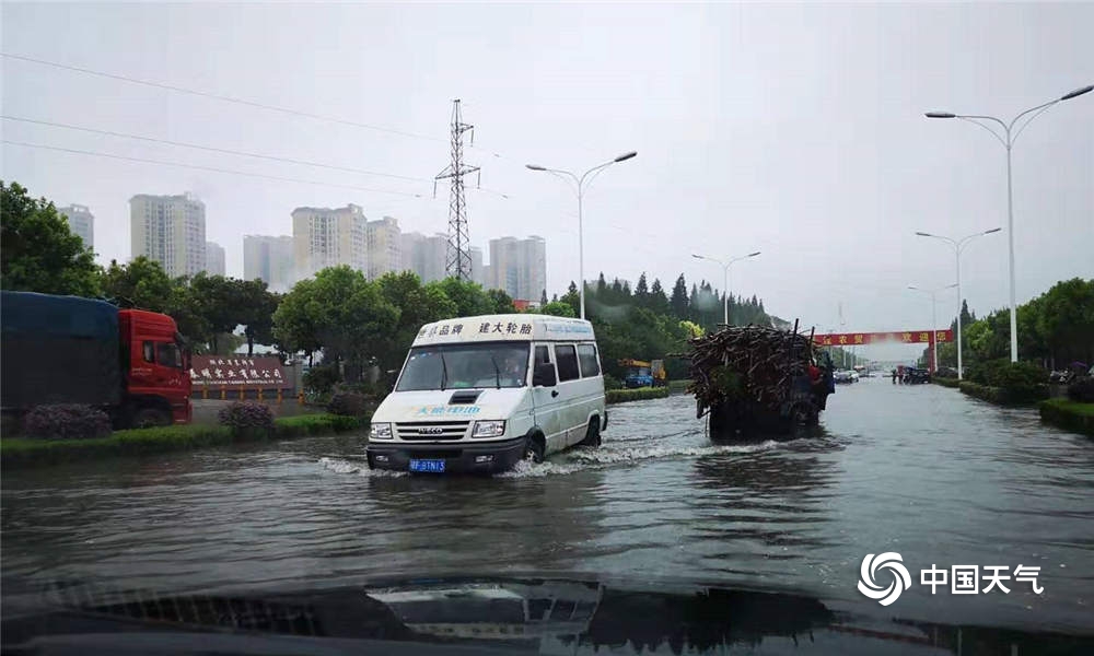 最新暴雨情况及影响概述